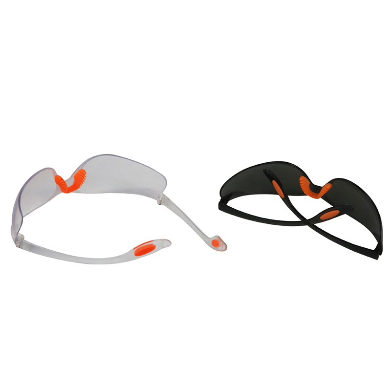 PROTECTIVE SAFETY GLASSES